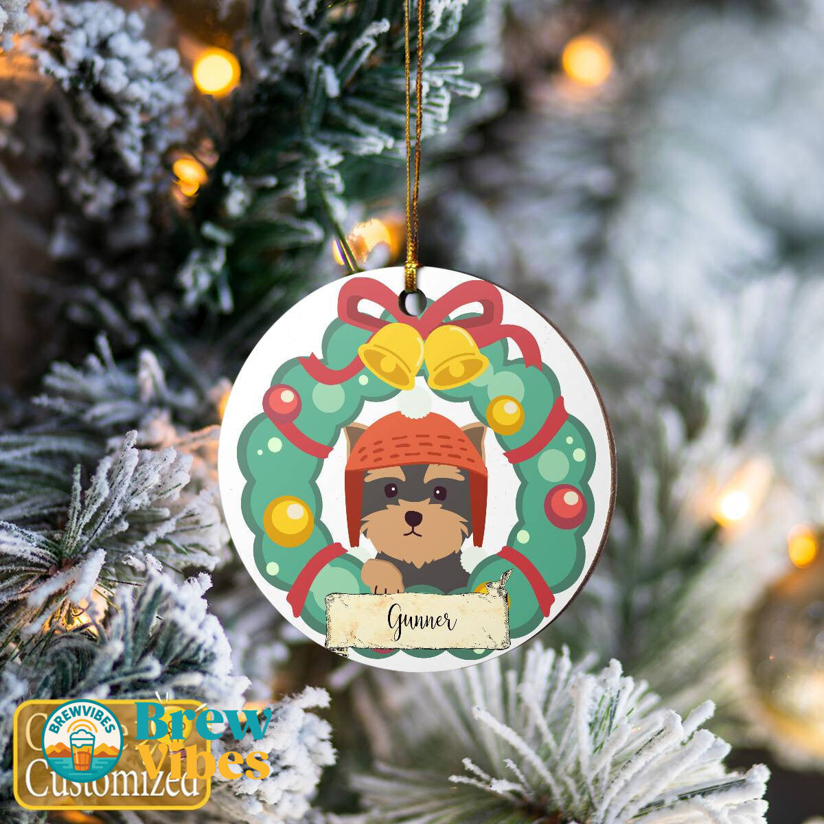 Personalize Name Pet - Pet With Laurel Wreath Ornament